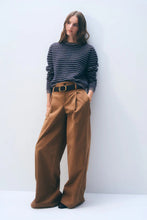 Load image into Gallery viewer, White & Warren Cashmere Textured Stripe Crew