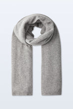 Load image into Gallery viewer, White & Warren Cashmere Travel Wrap