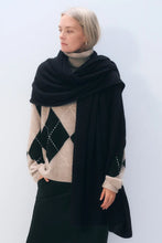 Load image into Gallery viewer, White & Warren Cashmere Travel Wrap