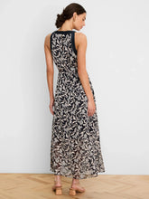 Load image into Gallery viewer, Nic + Zoe Floral Burnout Becca Dress