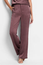 Load image into Gallery viewer, Nic + Zoe Luxe Satin Wide Leg Pant