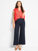 Load image into Gallery viewer, Nic + Zoe Squiggle Check Cap Sleeve Top