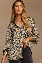 Load image into Gallery viewer, Nic + Zoe Gilded Flakes Shirt