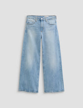 Load image into Gallery viewer, AG Saige Wide Leg Crop Jean