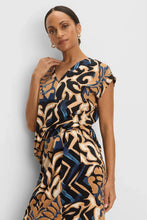 Load image into Gallery viewer, Nic + Zoe Deco Blooms Cap Sleeve Tee