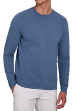 Load image into Gallery viewer, Holderness & Bourne The Montague Long Sleeve T-Shirt
