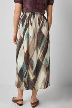 Load image into Gallery viewer, Lilla P Pleated Maxi Skirt