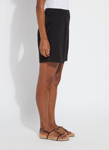 Load image into Gallery viewer, Lysse Dia Pleated Short