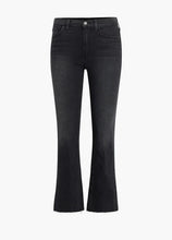 Load image into Gallery viewer, Joe`s Jeans The Callie with Raw Hem