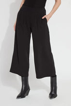 Load image into Gallery viewer, Lysse Giselle Pleated Culotte Pant