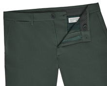 Load image into Gallery viewer, Holderness & Bourne The Garvey Pant