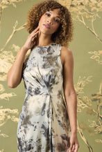 Load image into Gallery viewer, Maggy London Floral Metallic Long Dress