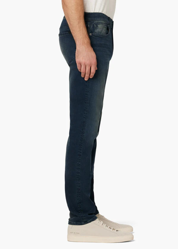 Joe`s Jeans The Brixton Straight & Narrow Jean