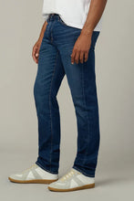 Load image into Gallery viewer, Joe`s Jeans The Brixton Jean