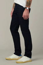 Load image into Gallery viewer, Joe's Jeans The Brixton Straight & Narrow Jean