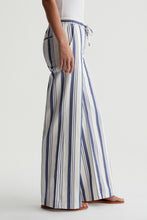 Load image into Gallery viewer, AG Carolyn Stripe Drawstring Pant