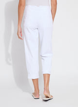 Load image into Gallery viewer, Lysse Winslet Cuffed Barrel Crop Denim