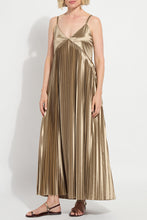 Load image into Gallery viewer, Lysse Lauren Pleated Midi Dress