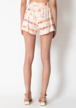 Load image into Gallery viewer, Tart Hanna Short