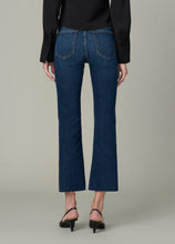 Load image into Gallery viewer, Joe`s Jeans The Callie Cropped Bootcut

