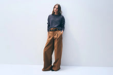 Load image into Gallery viewer, White &amp; Warren Cashmere Textured Stripe Crew
