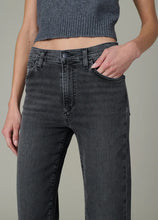 Load image into Gallery viewer, Joe`s Jeans The Blake Cropped Wide Leg
