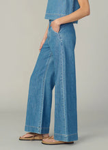 Load image into Gallery viewer, Joe`s Jeans The Clean Denim Trouser
