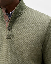 Load image into Gallery viewer, Johnnie-O Rockwells Diamond Quilted Henley Pullover

