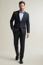 Load image into Gallery viewer, Samuelsohn Charcoal Sharkskin Suit
