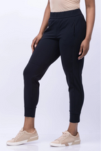 Load image into Gallery viewer, Elliott Lauren Prime Time Pull On Pant

