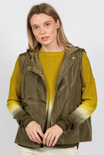 Load image into Gallery viewer, Elliott Lauren Vested Interest Zip Up Vest
