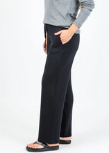Load image into Gallery viewer, Elliott Lauren Comfort Zone Straight Leg Easy Pant
