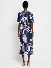 Load image into Gallery viewer, Nic + Zoe Watercolor Vines Brooke Dress
