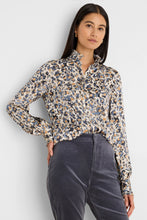 Load image into Gallery viewer, Nic + Zoe Gilded Flakes Shirt
