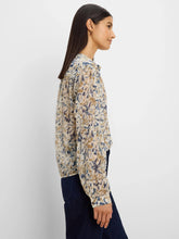 Load image into Gallery viewer, Nic + Zoe Bloomsbury Chiffon Shirt
