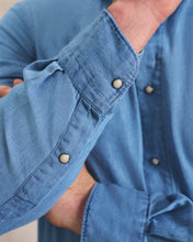 Load image into Gallery viewer, Johnnie-O Chambray Snap Denim Shirt
