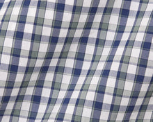 Load image into Gallery viewer, Holderness &amp; Bourne The Flynn Shirt
