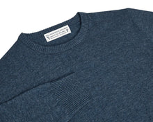Load image into Gallery viewer, Holderness Bourne The Shaw Sweater
