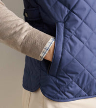 Load image into Gallery viewer, Peter Millar Essex Vest
