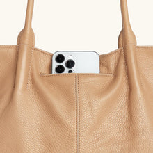 Load image into Gallery viewer, Hammitt Oliver Zip Tote
