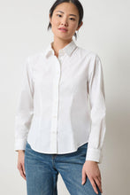 Load image into Gallery viewer, Lilla P Poplin Slim Button Down
