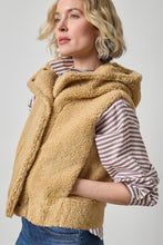 Load image into Gallery viewer, Lilla P Hooded Sherpa Vest
