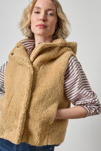 Load image into Gallery viewer, Lilla P Hooded Sherpa Vest
