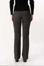 Load image into Gallery viewer, Elliott Lauren Hotline Pull On Pant
