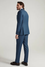 Load image into Gallery viewer, Samuelsohn Navy Super 130s Milano Sharkskin Suit
