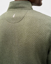 Load image into Gallery viewer, Johnnie-O Rockwells Diamond Quilted Henley Pullover
