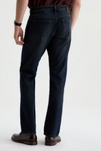 Load image into Gallery viewer, AG Everett Slim Straight Jean
