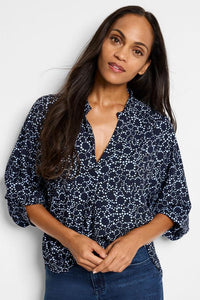 Nic + Zoe Pearl Garden Cinch Top