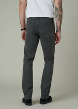 Load image into Gallery viewer, Joe`s Jeans The Brixton Straight &amp; Narrow Jean
