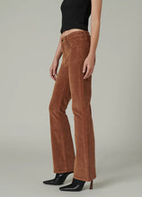 Load image into Gallery viewer, Joe&#39;s Jeans The Provocateur Petite Bootcut Cord
